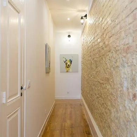 Guestready - Gorgeous 3br Near Time Out Market * 리스본