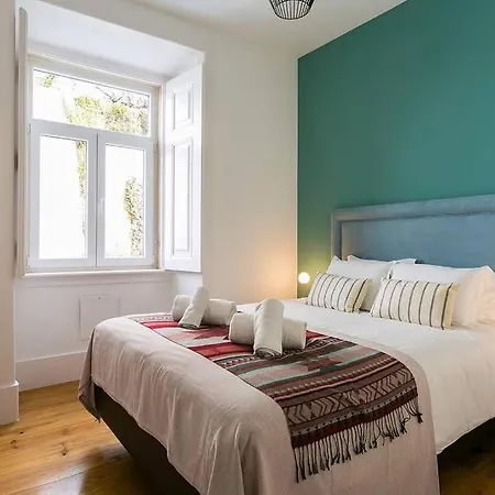 Guestready - Gorgeous 3br Near Time Out Market Lissabon