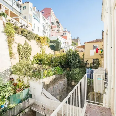 Joivy Gorgeous 3br With Balcony Nearby Time Out Market