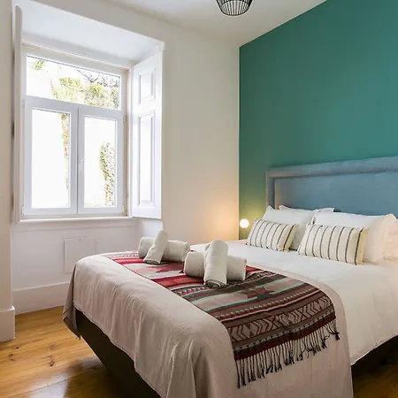 Joivy Gorgeous 3br With Balcony Nearby Time Out Market Appartement Lissabon