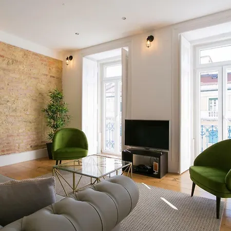 Joivy Gorgeous 3br With Balcony Nearby Time Out Market アパート