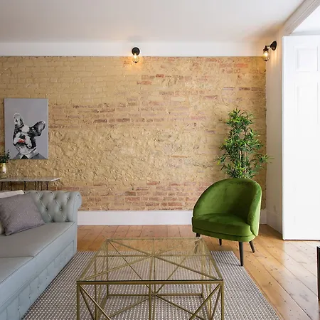Joivy Gorgeous 3br With Balcony Nearby Time Out Market *