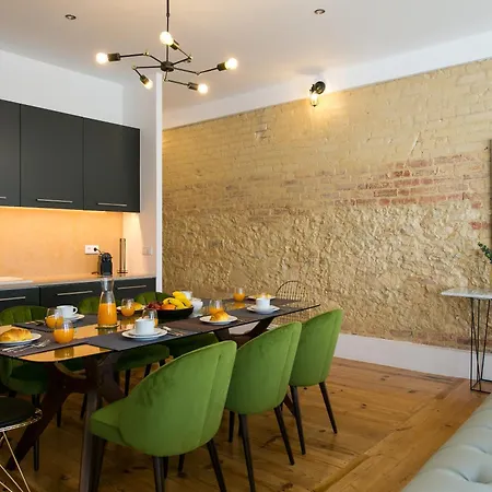 アパート Joivy Gorgeous 3br With Balcony Nearby Time Out Market